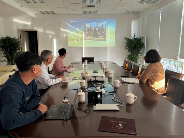 协会党支部专题学习会