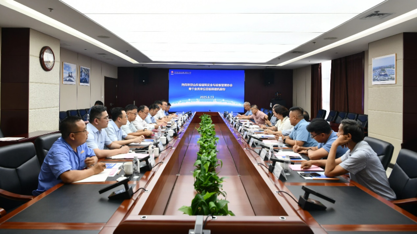 协会组织我省建筑机械设备租赁骨干会员单位赴陕西建筑机械股份有限公司进行商务考察