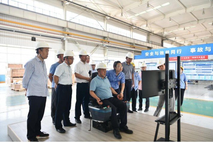 协会组织我省建筑机械设备租赁骨干会员单位赴陕西建筑机械股份有限公司进行商务考察
